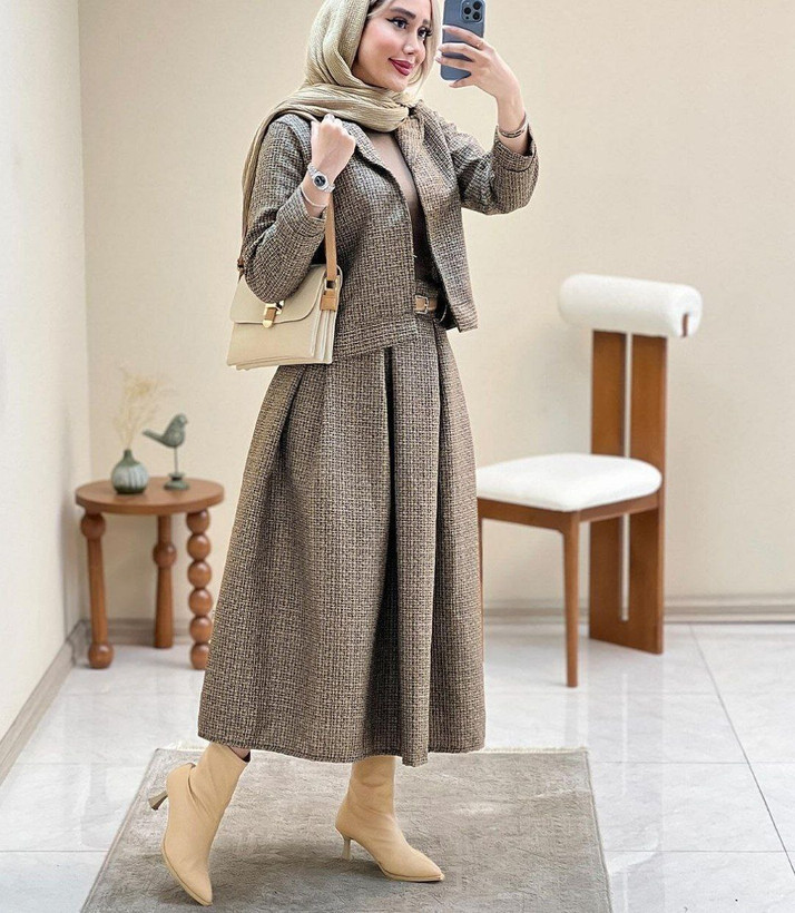 کت و دامن مدل چیکو 💞جنس : ریما 💞رنگ بندی : نسکافه ای 💞سایز ها : فری38_44 زنانه