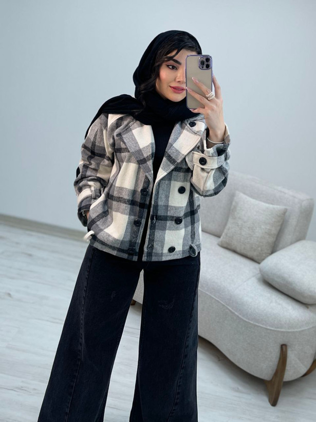 کراپ کت باران جنس : پشمی زنانه رنگ بندی : شکلاتی, طوسی, قهوه ای, مشکی, نسکافهای فری۳۸تا۴۶