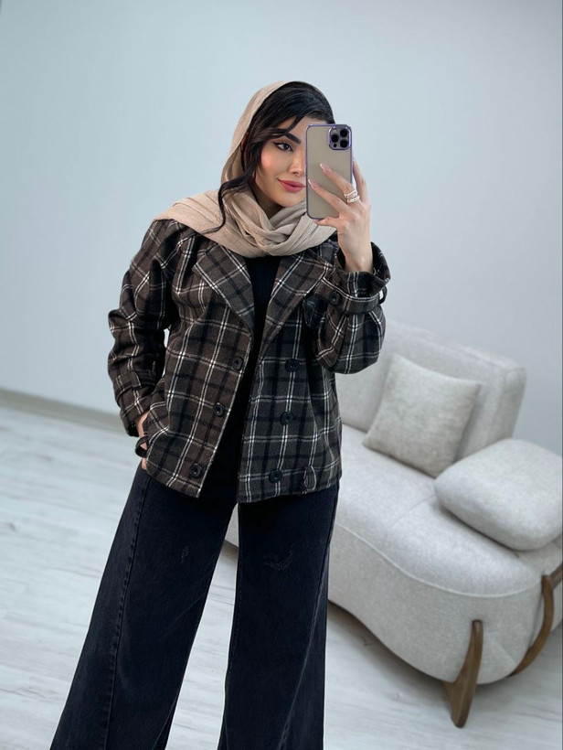 کراپ کت باران جنس : پشمی زنانه رنگ بندی : شکلاتی, طوسی, قهوه ای, مشکی, نسکافهای فری۳۸تا۴۶