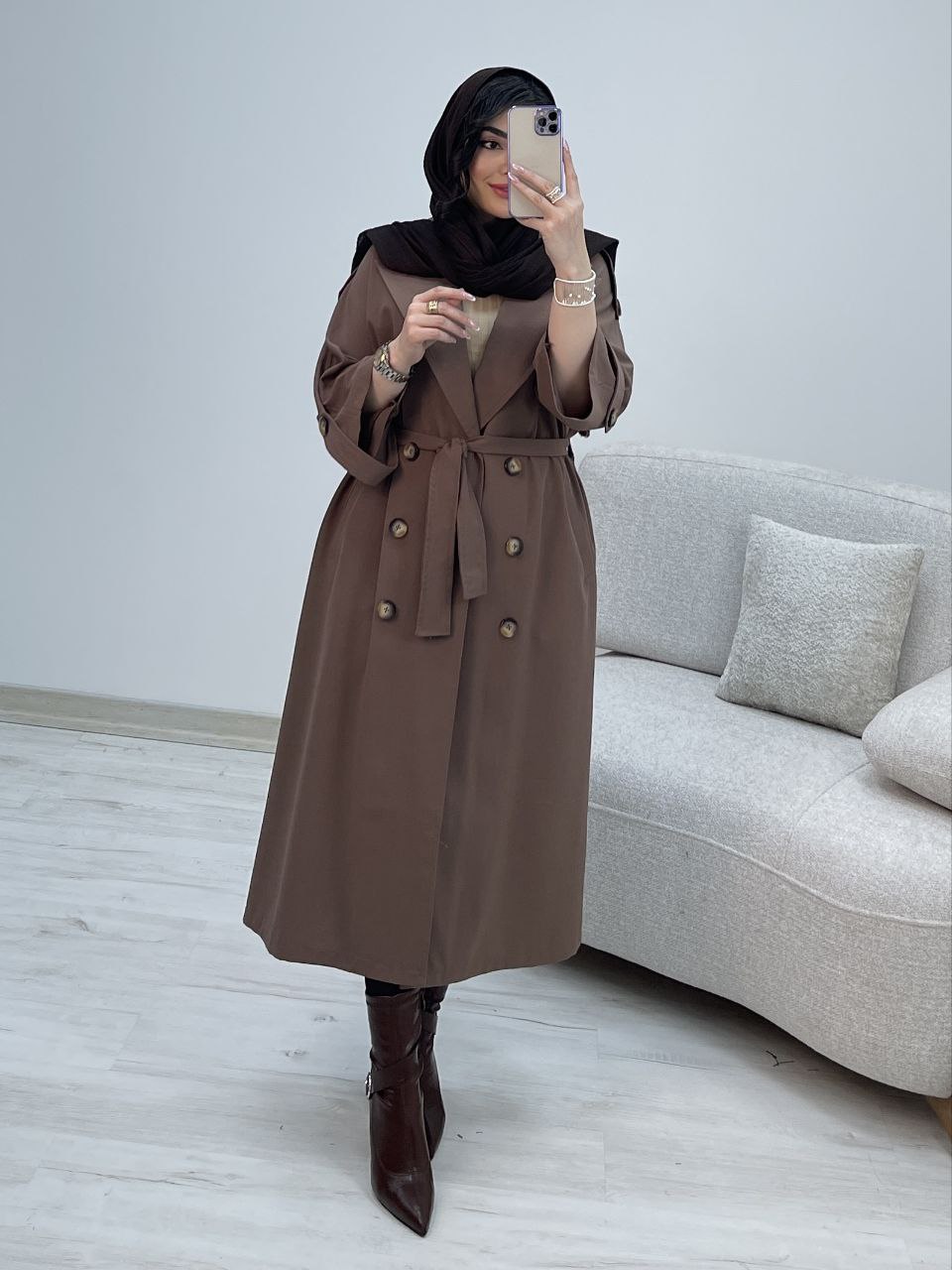 مانتو پاییزه آنا جنس : لنینت رنگ بندی : سبز, شکلاتی, کرم, مشکی, نسکافه‌ای سایز ها : فری۳۸تا۴۶✔️زنانه