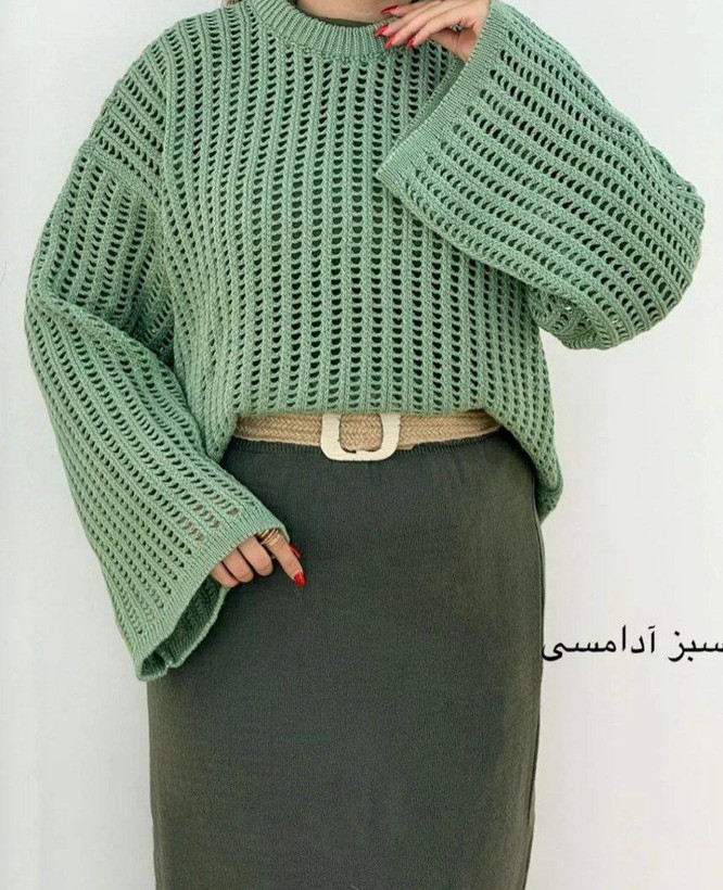 🍁 نام : بلوز زنبوری 🍁جنس : بافت زنبوری رنگ بندی : بنفش, خاکی, دودی, سبز, سفید, شبرنگ, طوسی, مشکی, نسکافه سایز ها : فری 36-46