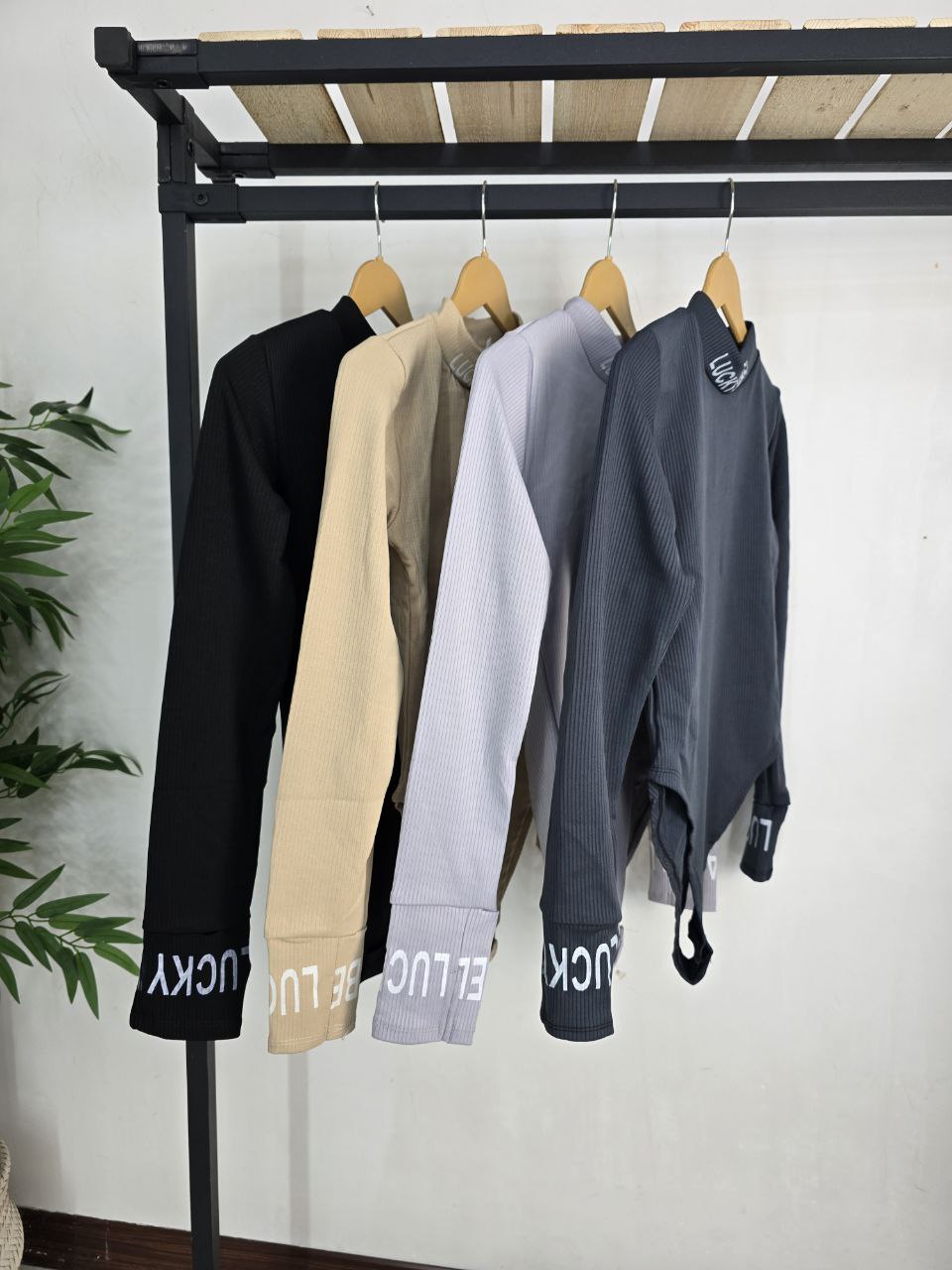 : بادی lucky lable  🍁 جنس : فانریپ زنانه  طوسی تیره, طوسی روشن, کاپوچینو, مشکی  فری 36_44
