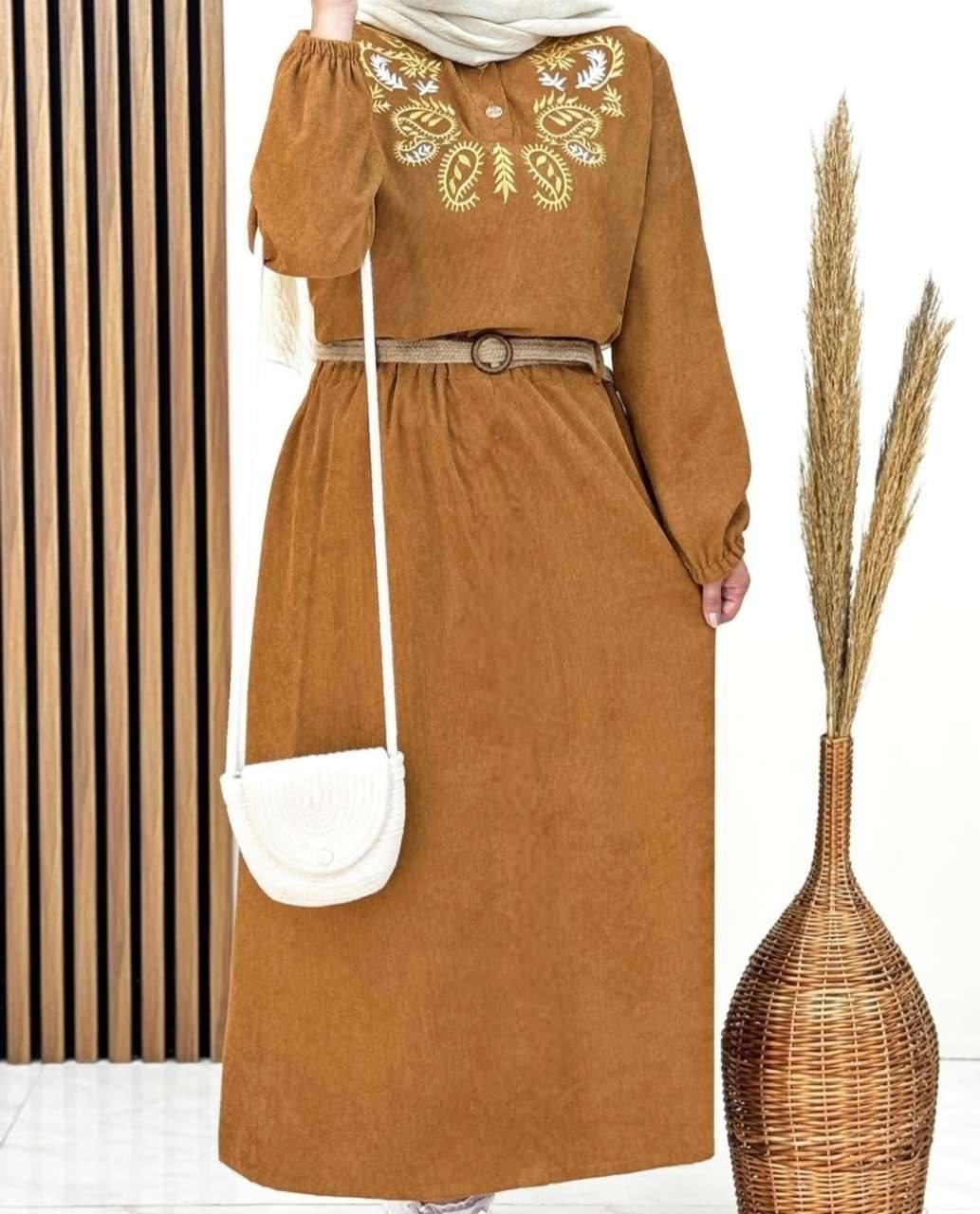 کفتان گلدوزی ترمه مخمل کبریتی ریز زنانه زرشکی, سبزیشمی, سرمه ای, موکا, طوسی, کرم نسکافه ای, مشکی فری سایز