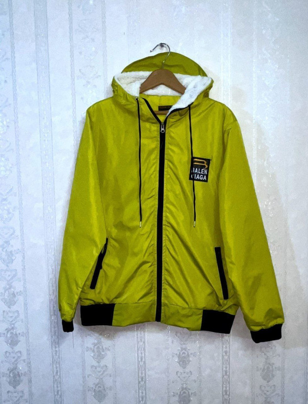 : کاپشن اسپرت ارشیا 3 👚جنس : ممروی اعلا وارداتی داخل تمام خزر مردانه کرم , مسی , پسته , یاسی , سایزها : l , xl ,