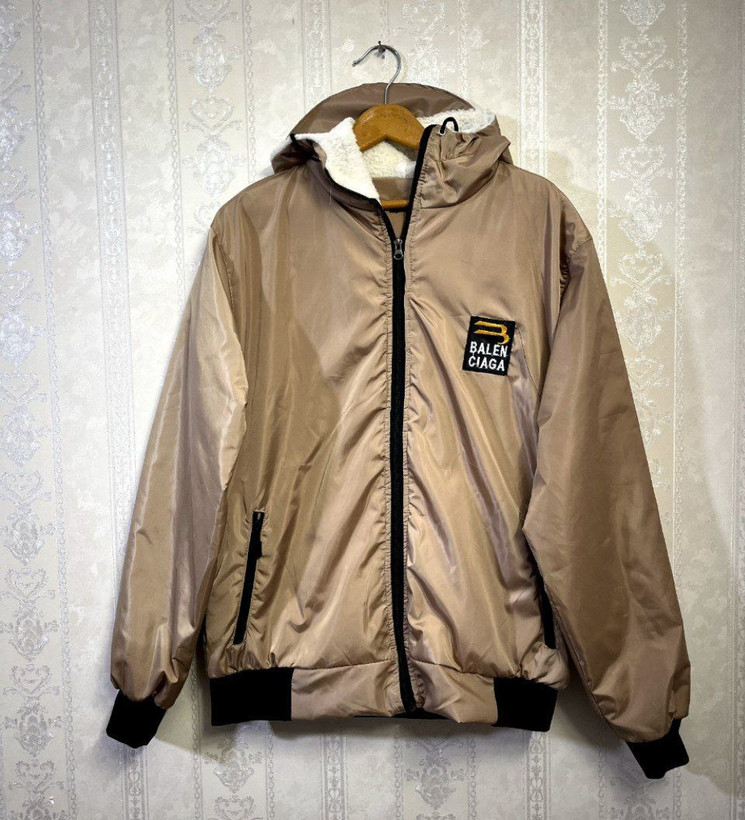 : کاپشن اسپرت ارشیا 3 👚جنس : ممروی اعلا وارداتی داخل تمام خزر مردانه کرم , مسی , پسته , یاسی , سایزها : l , xl ,