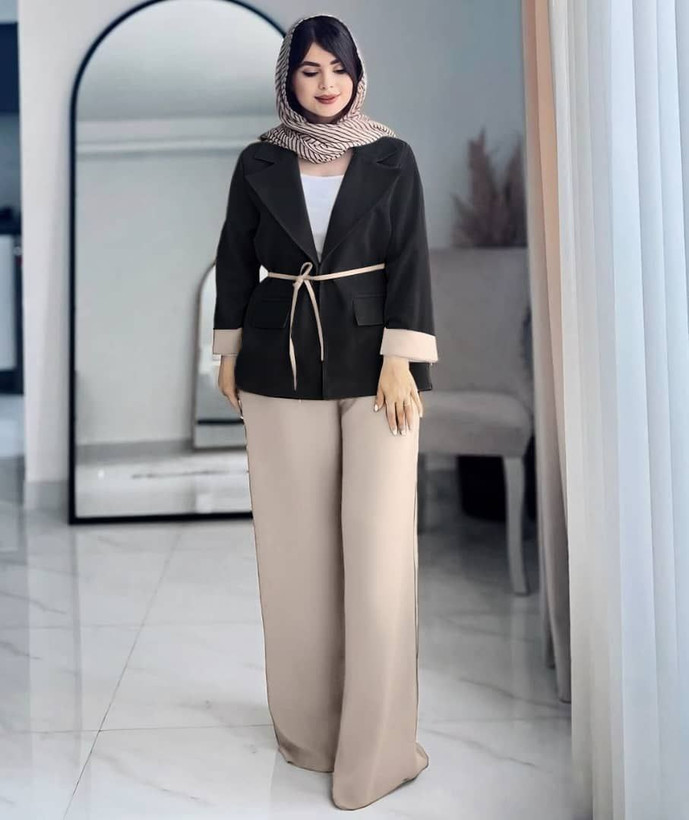 : کت شلوار ستایش 👚جنس : مازراتی گرم بالا سورمه.ایی , مشکی , کرم , اناری , کالباسی , سبز , 1 , 2 ,ارسال ۱۲ روز