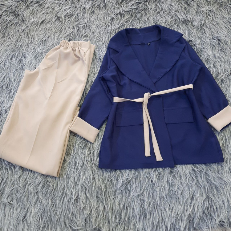 : کت شلوار ستایش 👚جنس : مازراتی گرم بالا سورمه.ایی , مشکی , کرم , اناری , کالباسی , سبز , 1 , 2 ,ارسال ۱۲ روز