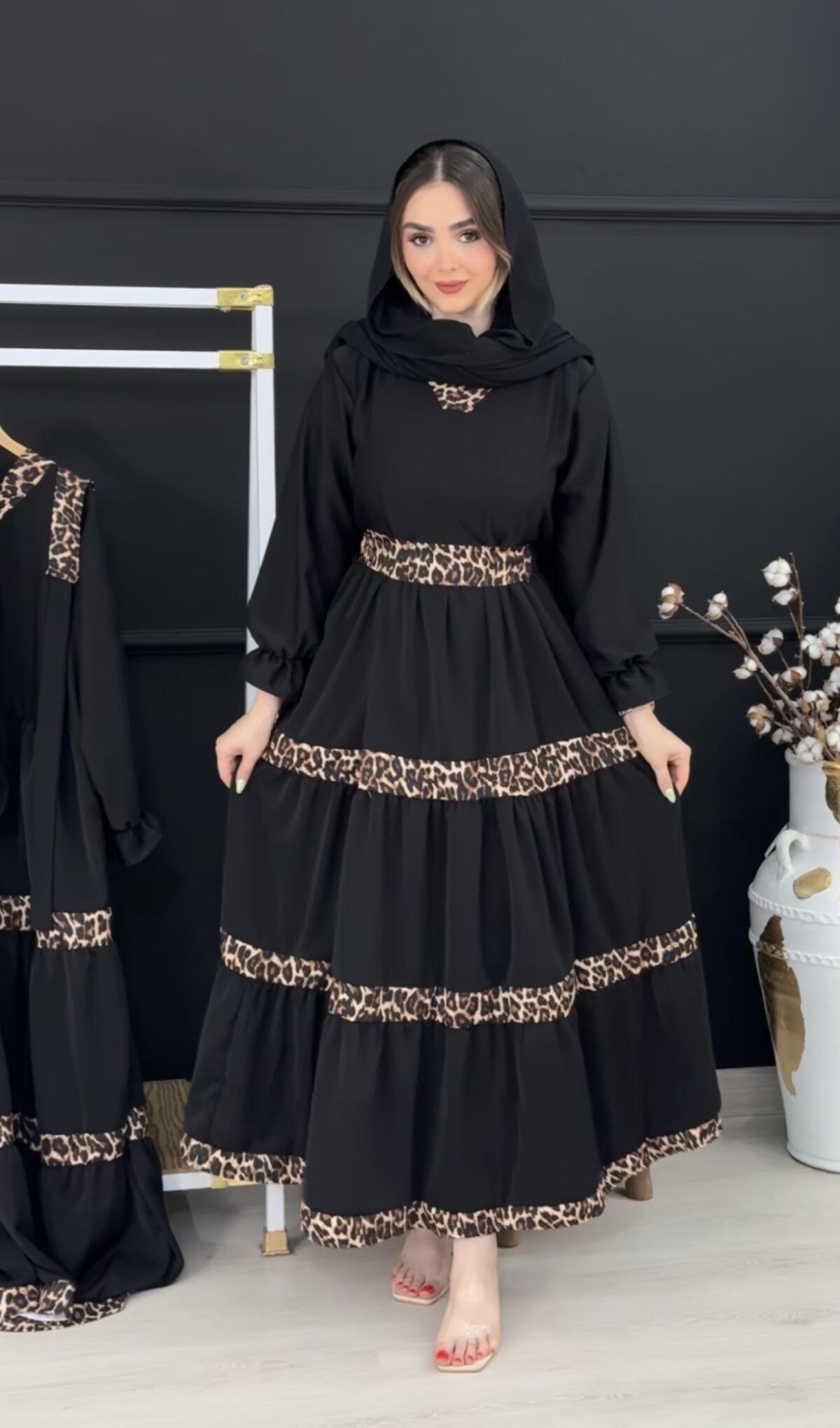 پیراهن فرناز    👚جنس : الیزه خرجکار پلنگی  تک رنگ زنانه : فریسایزتا۴۸ ,