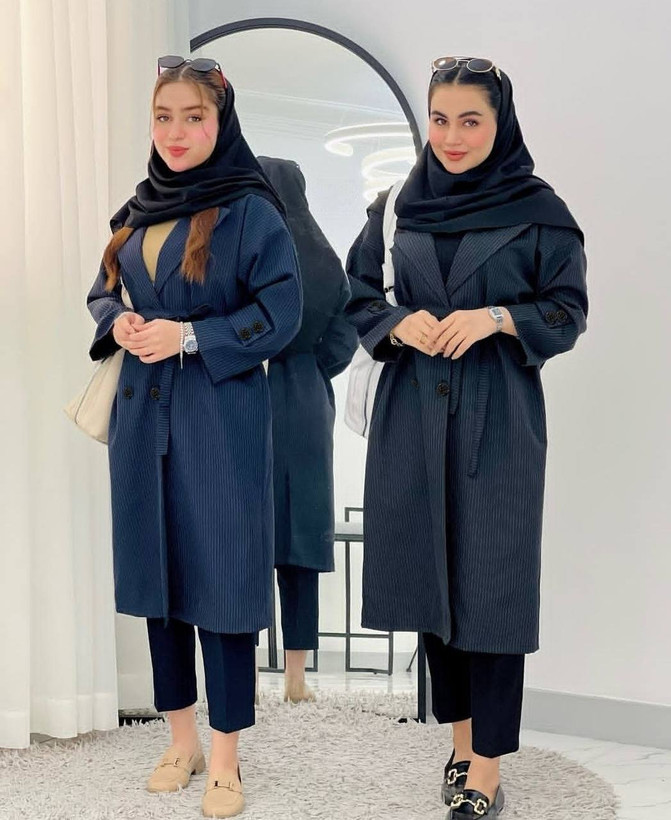 مانتو کیارا دیپلمات درجه یک