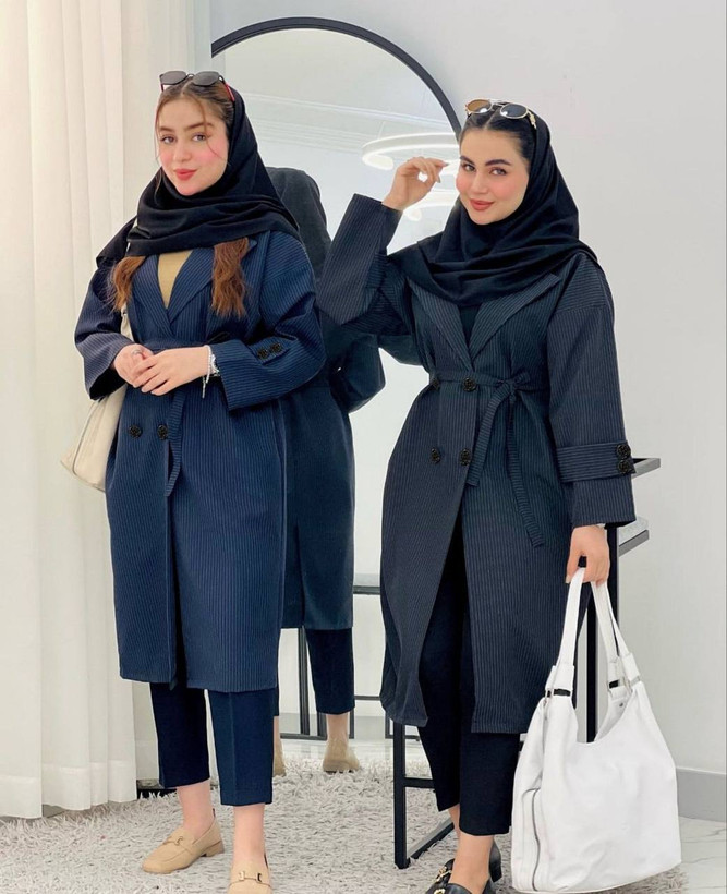 مانتو کیارا دیپلمات درجه یک