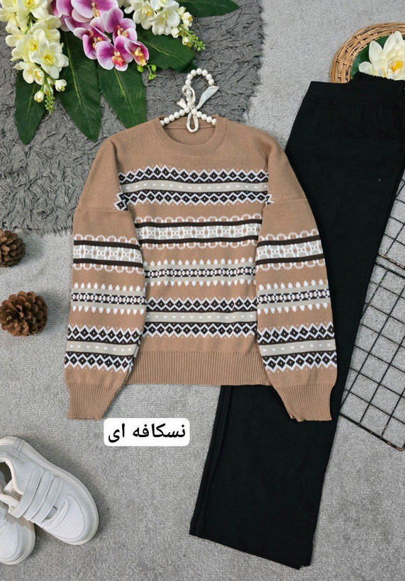 ست سنتی جنس : سوپر نخ درجه یک رنگ بندی : سبز, سدری, کرم, مشکی, نسکافه ای زنانه فری سایز