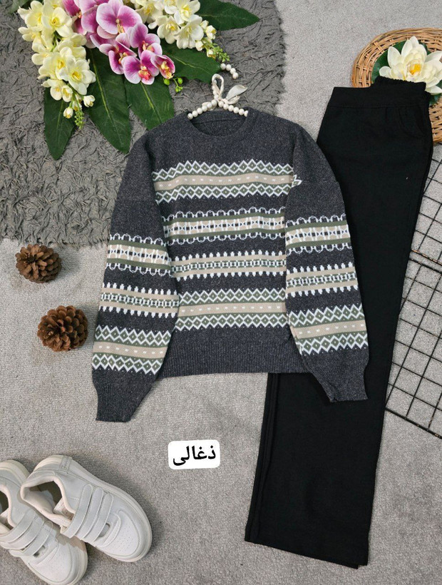 ست سنتی جنس : سوپر نخ درجه یک رنگ بندی : سبز, سدری, کرم, مشکی, نسکافه ای زنانه فری سایز