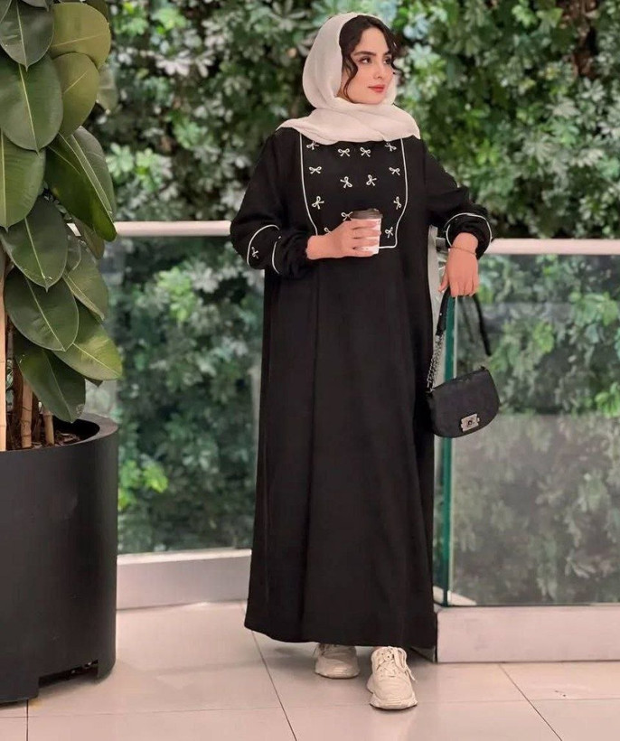 پیراهن نیلی 💞جنس : صوفیا شانتون گلدوزی شده 💞رنگ بندی : زرشکی،مشکی فری سایز زنانه