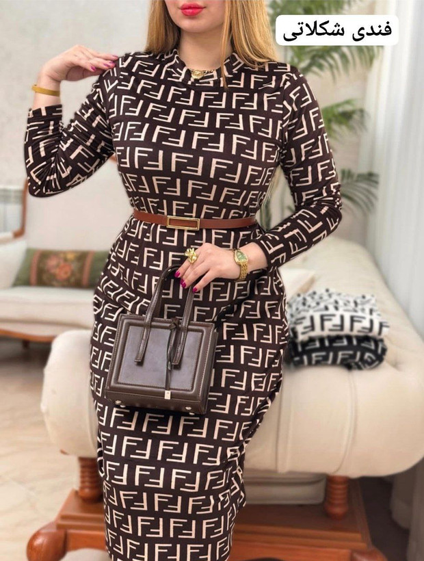 پیراهن اطلس ❤️جنس : مخمل موهر دار وارداتی سنگی سفید,سنگی کرم, سنگی مشکی .فندی مشکی .فندی سفید .فندی شکلاتی زنانه فری سایز