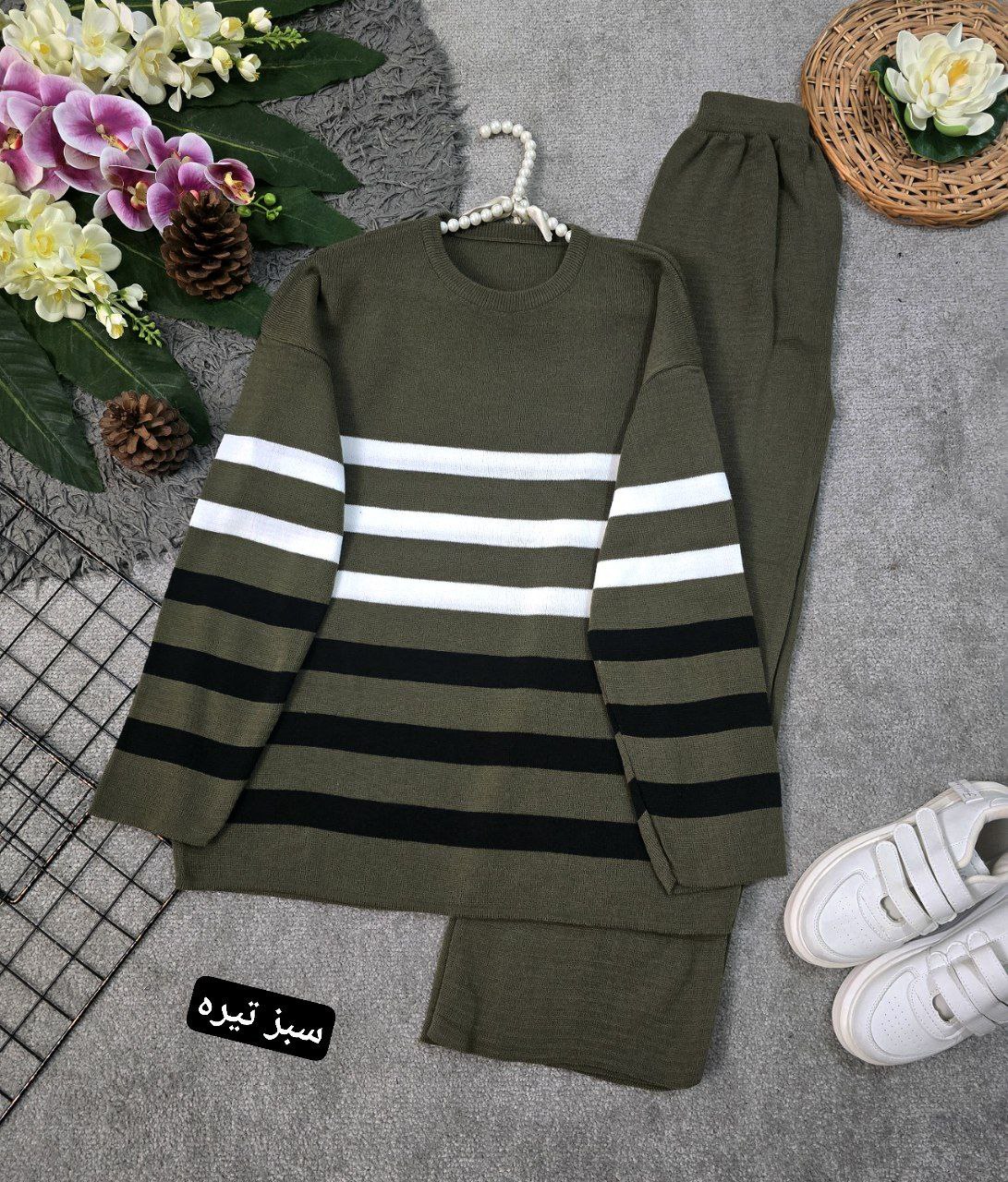 ست مهوش 💞جنس : بافت بسیار بسیار لطیف و ضخیم شکلاتی, سبز تیره, کرم, مشکی , مشکی نسکافه ای.سورمه ای فری سایز زنانه