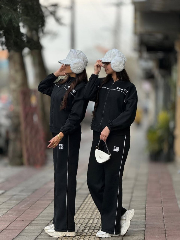 ست اسپرت miu miu🍂 جنس : دورس مشکی فری سایز