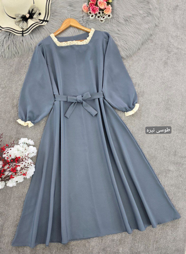 : پیراهن بهدخت جنس : مازراتی درجه یک خردلی , سفید , طوسیروشن , طوسیتیره , سبزچمنی , سبزکلهغازی , مشکی , کرم , فری سایز زنانه