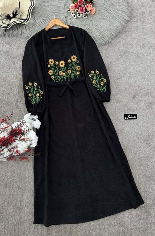 کفتان گلدوزی اروشا پاییزه جنس : مخمل کبریتی و گلدوزی دونه اناری, سبزیشمی تیره, سرمه ای, طوسی, کرم نسکافه ای, شکی, موکا