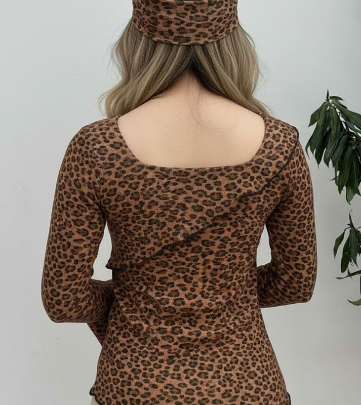 مدل استایل 💞جنس : فانریپ با کیفیت : سفید, سفید سورمه ای, شکلاتی, کرم نسکافه, نسکافه ای