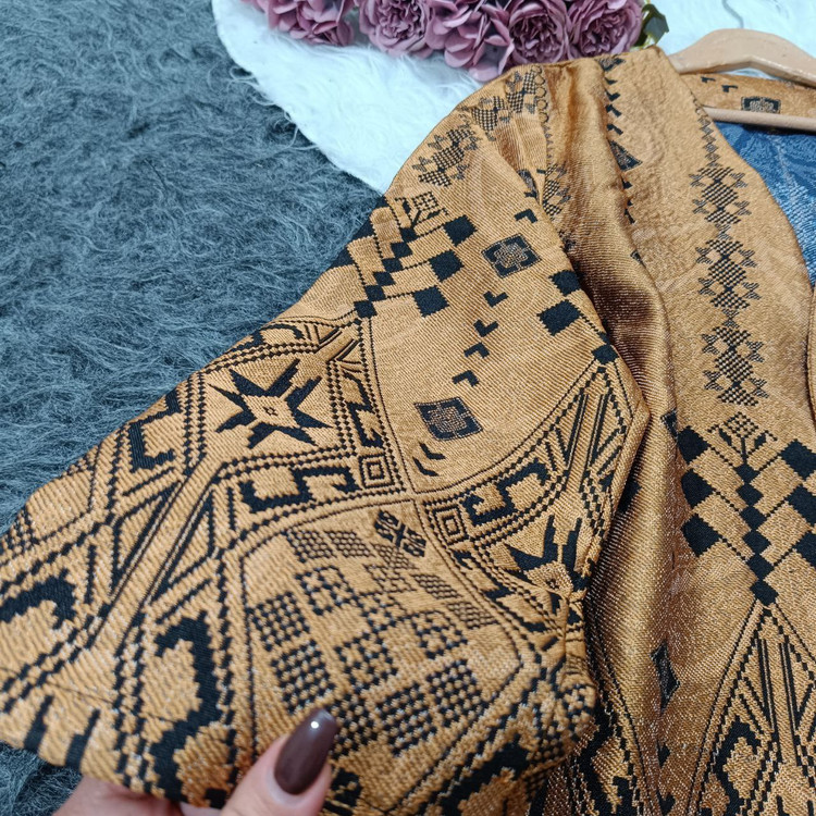 کت گلیمی گندم 1398 جنس : گلیمی تافته درجه یک رنگ بندی فری سایز