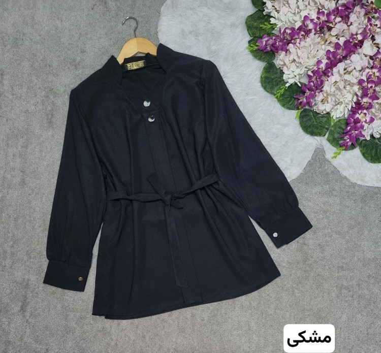 شومیز یقه دلبر جنس: الیزه اجری - سبز - سفید - طوسی - مشکی - نسکافه - کرمی سایز بندی زنانه