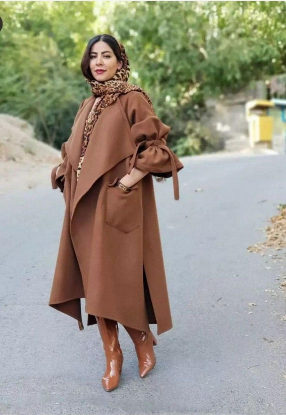 پالتو بلند آستین گره ای ترند جنس : فوتر کوبیده باکیفیت مزون دوز سایز بندی مشکی - شتری - طوسی - زنانه ارسال ۱۵ روز