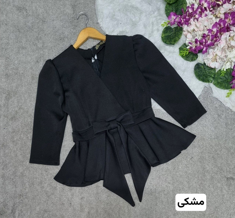 شومیز پاپیونی جنس: مازراتی سبز - سفید - شکلاتی - قرمز - مشکی - نسکافه - کله،غازی سایز بندی زنانه