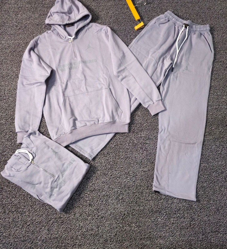 ست جوما 23 جنس : دورس پنبه گلکسی تو خز یشمی , ذغالی , طوسی , L , xl , xxl , مردانه
