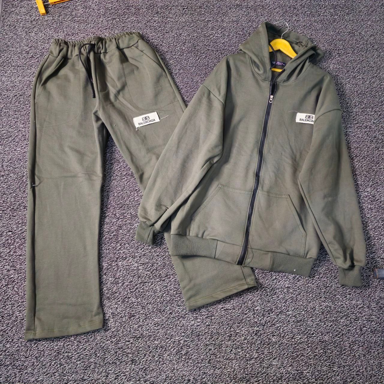 ست سویشرت شلوار احسان جنس : دورس خارجی توکرک کرم , یشمی , سفید , مشکی , : L , xl , xxl مردانه