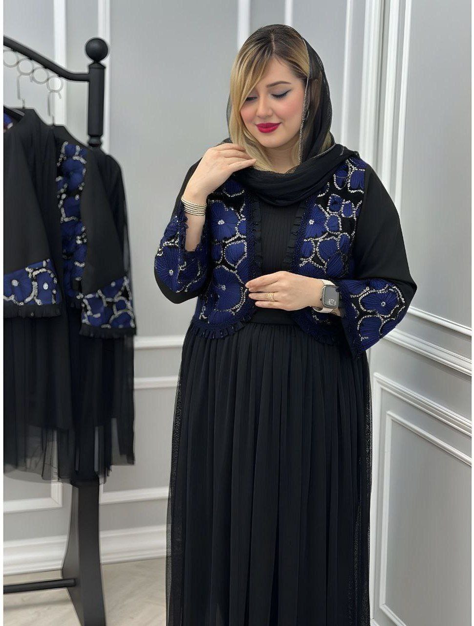 سه تیکه کت و دامن و شال مدل روناک جنس : مازراتی خرجکار هندی و تور  کرم, سرمه ای،زرشکی  فری سایز زنانه