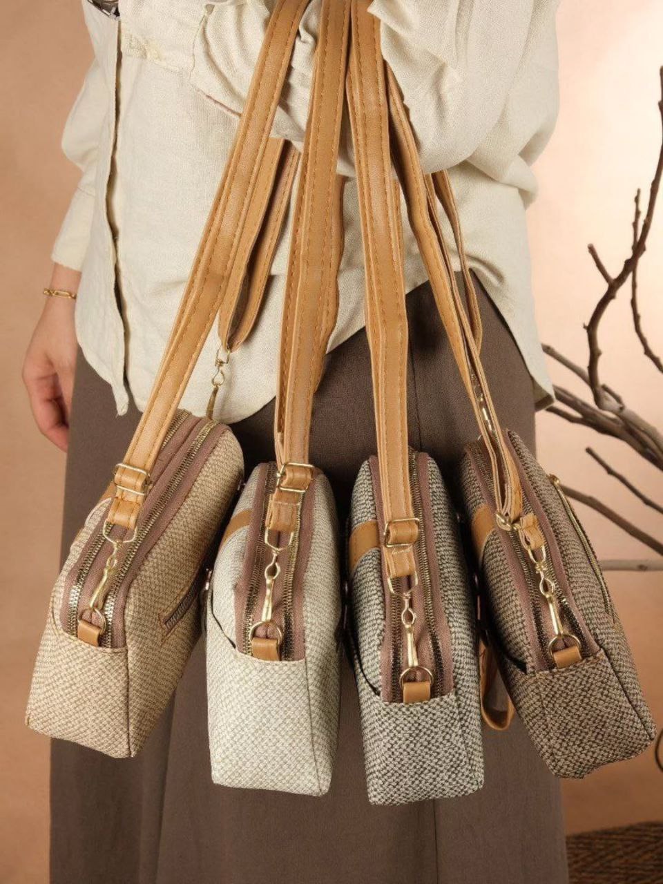 میندرو ترکیبی  جنس : وارداتی قهوه‌ای , کرم , مشکی ,  زنانه