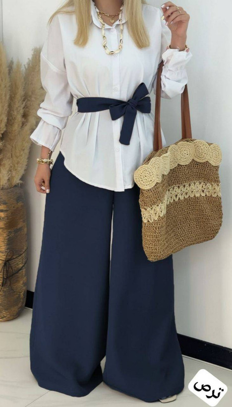مانتو شلوار پرنسس زنانه🥰 جنس : 🤩ابروبادی+مازراتی🤩رنگ بندی - فری سایز