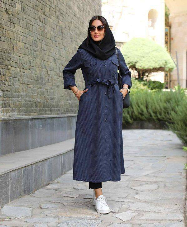 🤩مانتو زنانه دانشجویی هلیا🤩جنس : 🤩پرشیا دیپلمات🤩رنگ بندی - فری سایز