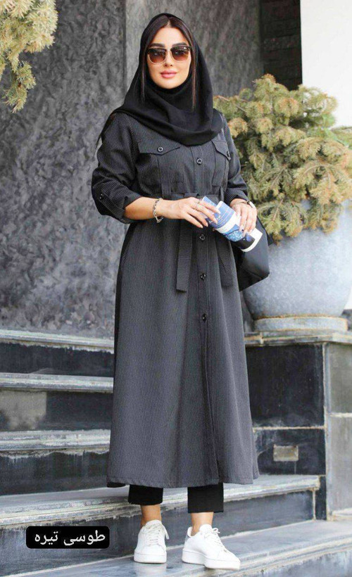 🤩مانتو زنانه دانشجویی هلیا🤩جنس : 🤩پرشیا دیپلمات🤩رنگ بندی - فری سایز
