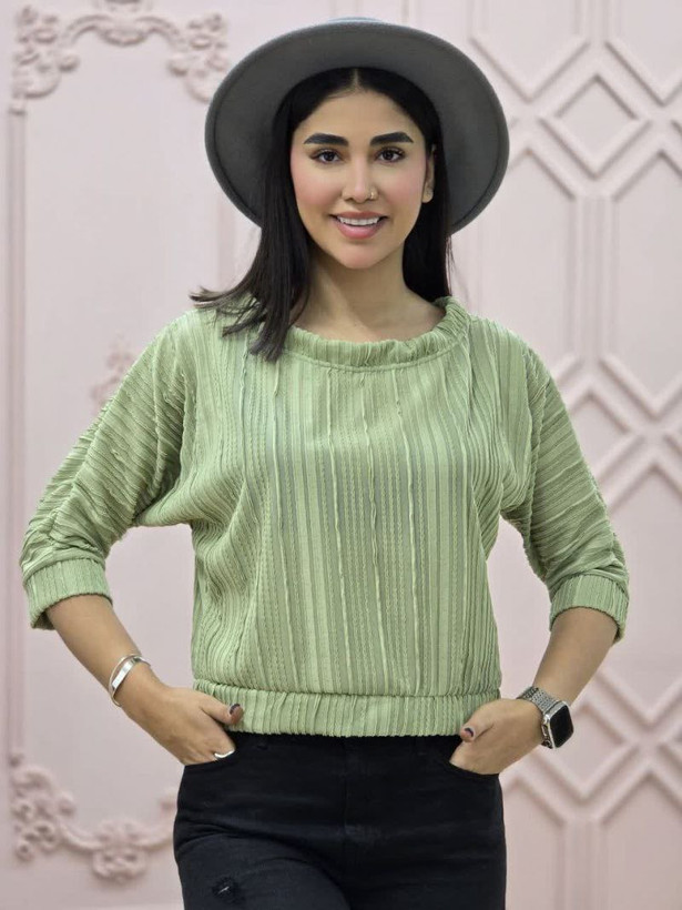 👚نام :شومیز زنانه یقه قایقی مراکشی سایان - 🧵جنس :مراکشی گرم بالا - رنگبندی - فری سایز