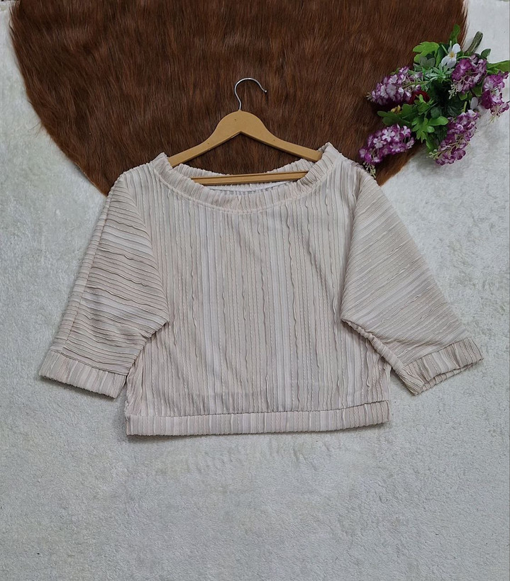 👚نام :شومیز زنانه یقه قایقی مراکشی سایان - 🧵جنس :مراکشی گرم بالا - رنگبندی - فری سایز