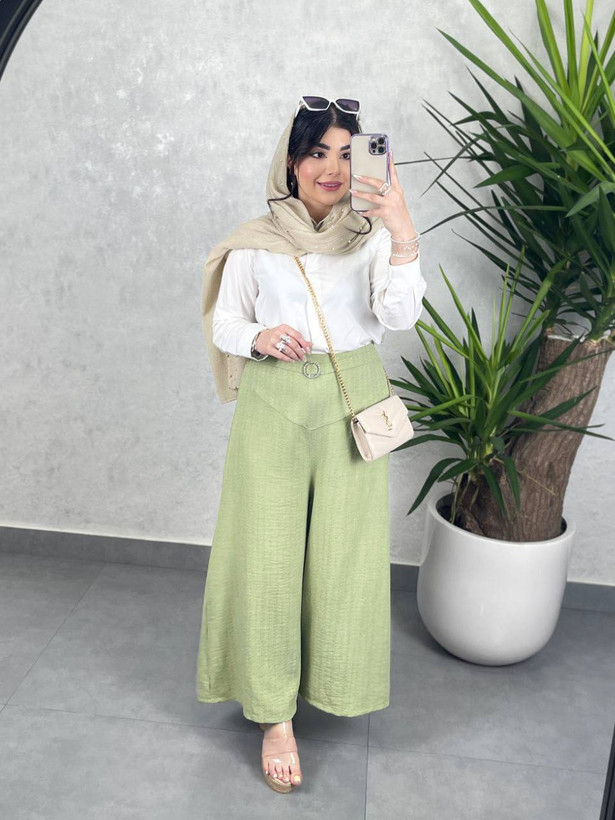 ست شومیز شلوار تاتا جنس : شومیز داکرون شلوار شانتون زیپی سبز, سورمه ای, شتری, کرم, مشکی فری سایز زنانه