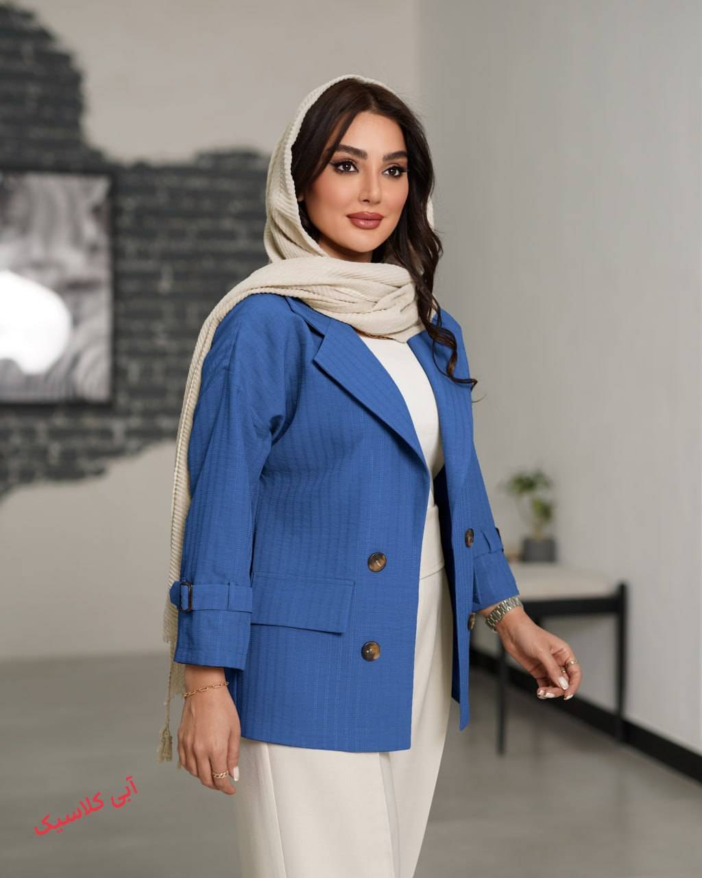 کت زنانه یقه انگلیسی مدل عطرا 😍🧵 پارچه لنین ژاکارد - رنگبندی - سایزبندی