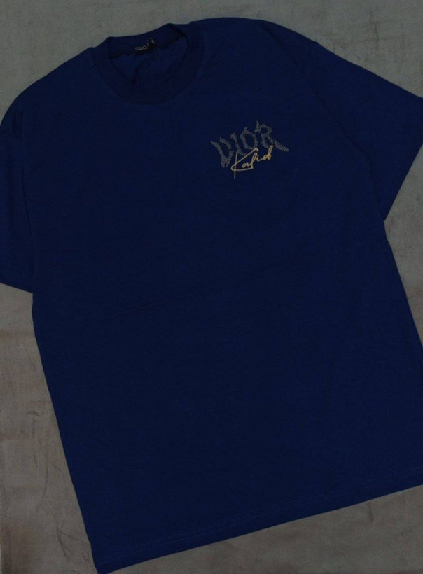 تیشرت قواره دار DIOR - 🧵جنس : سوپر نخ پنبه 28 - رنگبندی - سایزبندی