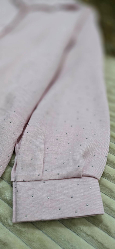 شومیز مانتویی بابونه 🧵جنس کرسپو نگین دار اعلا و درجه یک مشکی, سفید, سبز دریایی, صورتی, زرد, آبی فری سایز زنانه
