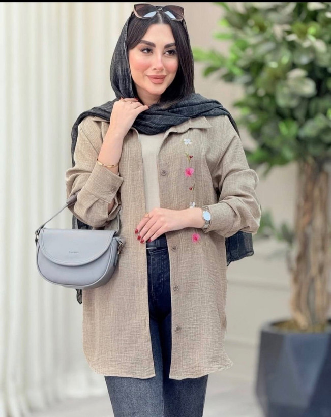 شومیز شبدر جنس : شانتون اعلا مشکی, سورمه, زرشکی, کرم, طوسی, کله غازی فری سایز زنانه