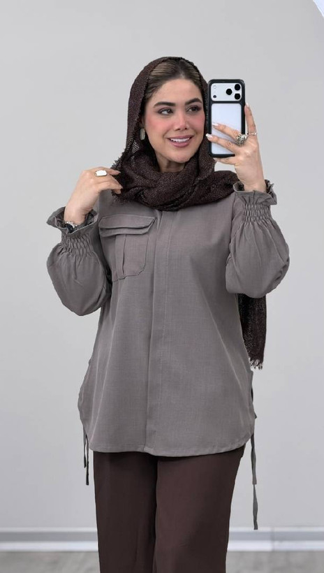 مانتو آستین کش جنس : بزیاق اعلا مشکی, کرم, سورمه ای, قهوه ای, نسکافه ای فری سایز زنانه