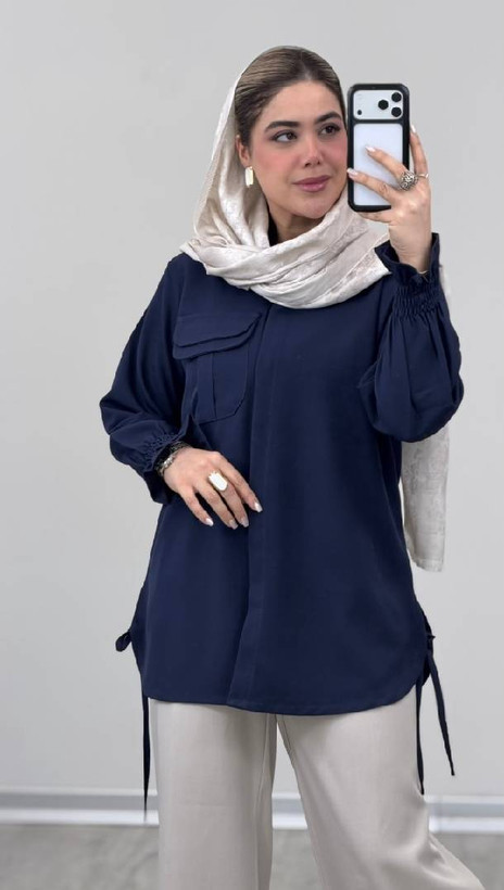 مانتو آستین کش جنس : بزیاق اعلا مشکی, کرم, سورمه ای, قهوه ای, نسکافه ای فری سایز زنانه