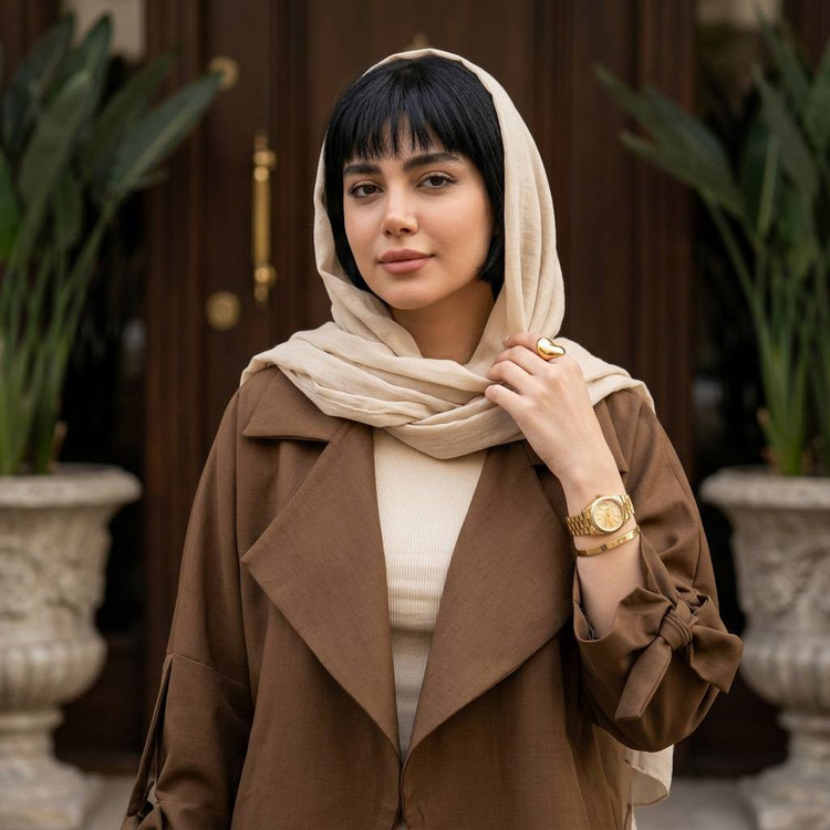مانتو کتی بانو جنس : بزیاق اعلا و درجه یک رنگبندی فری سایز زنانه