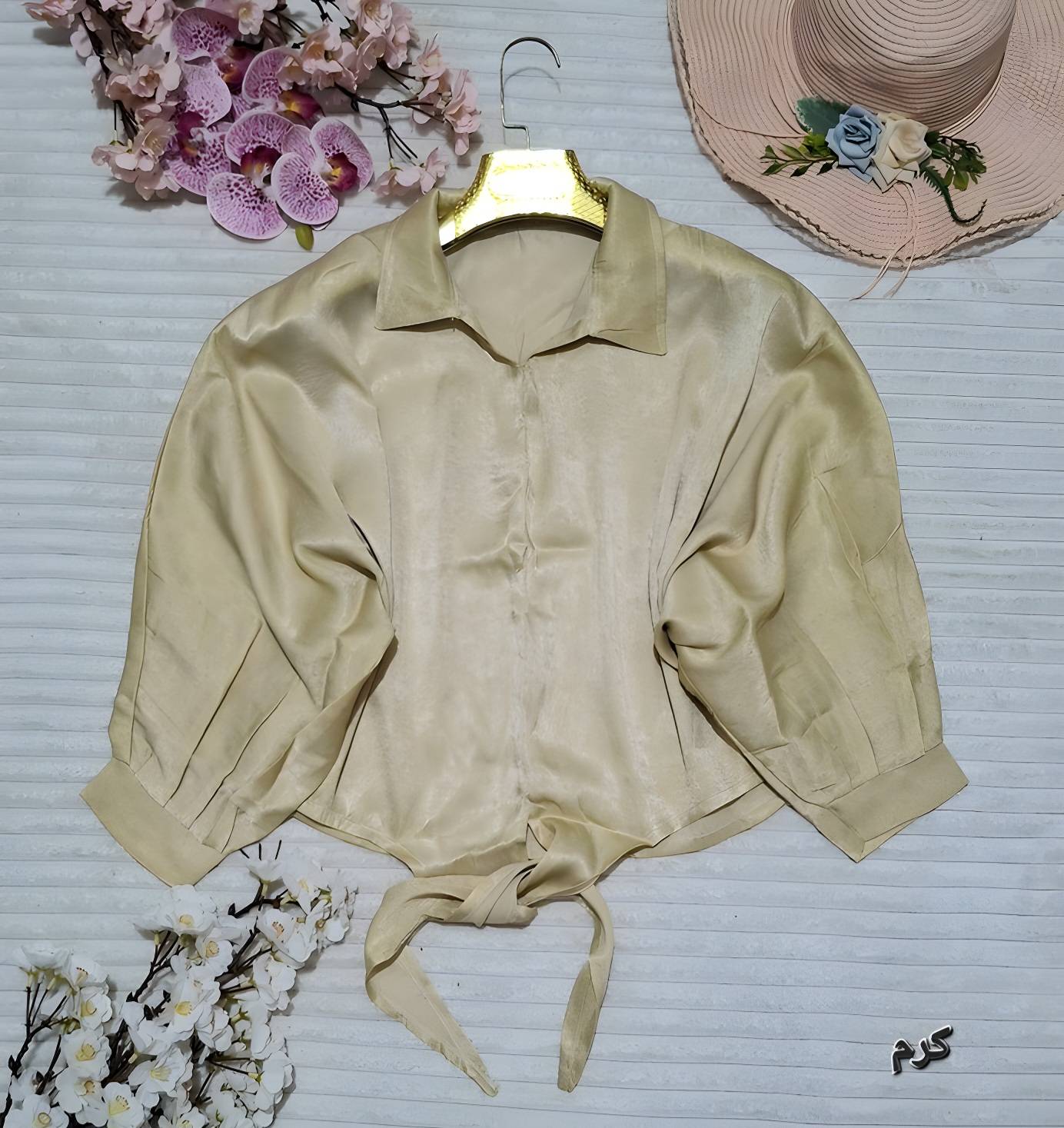 شومیز براق گره ای جنس : نخ پنبه اکلیلی درجه یک مشکی - کله غازی - کرم - موکا - کرم روشن - فری سایز زنانه