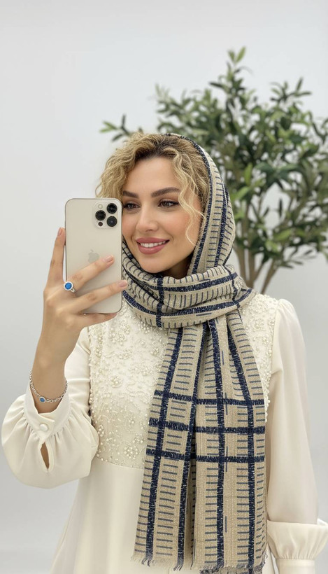 شال شفق جنس : برشکا کریشه سافت رنگ بندی فری سایز زنانه