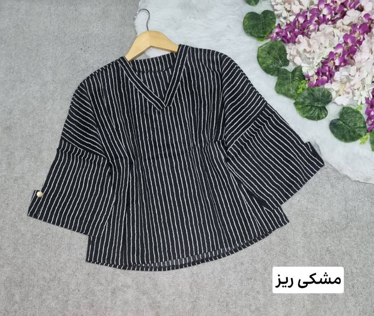 شومیز یقه v جنس: نخی سفید،ریز - سفیددرشت - مشکی - مشکی،درشت - مشکی،ریز - یشمی فری سایز زنانه