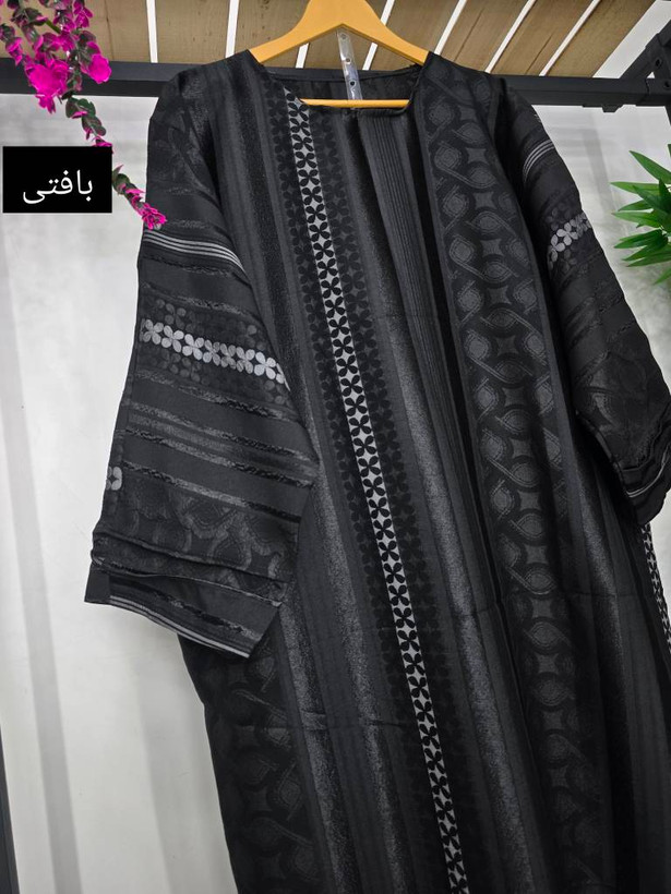 عبا مانتویی آناهیتا جنس : ژاکارد ابریشم عااالی لیلیوم, خط آبی تیره, دايره, پازل, بافتی فری سایز زنانه