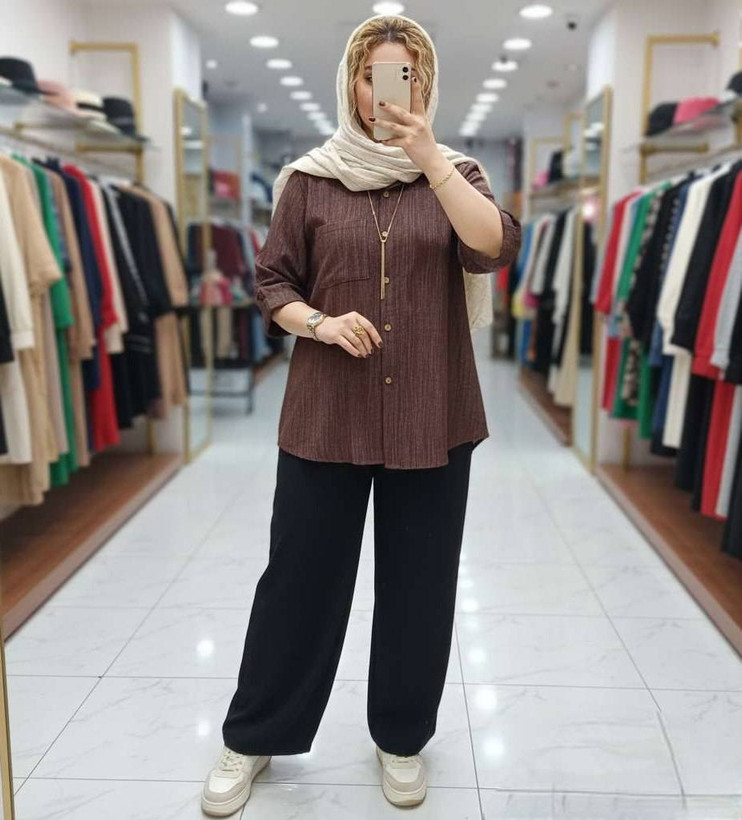 ست شومیز شلوار پرینتی جنس : شانتون کرم, قهوه ای, سرمه ای, نسکافه ای, نخودی فری سایز زنانه