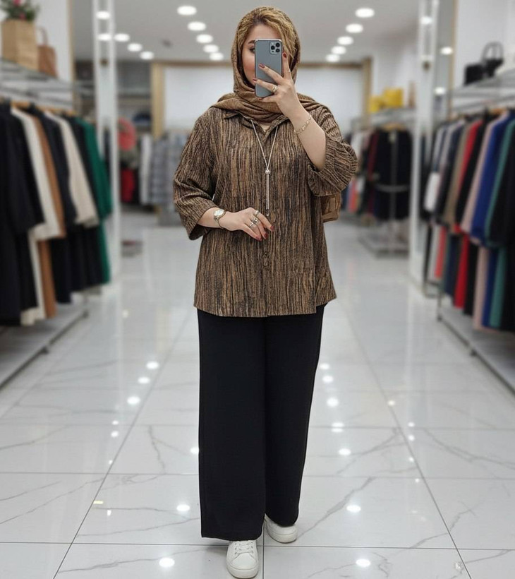 ست شومیز شلوار پرینتی جنس : شانتون کرم, قهوه ای, سرمه ای, نسکافه ای, نخودی فری سایز زنانه